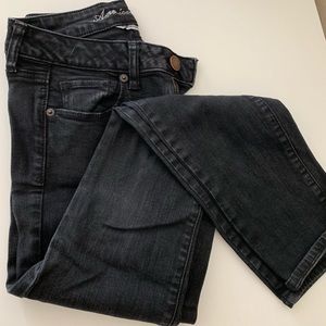 American Eagle Black Skinny Jeans - Size 4 Short